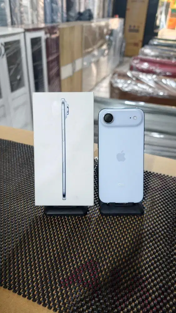 iPhone Air 256GB iBox