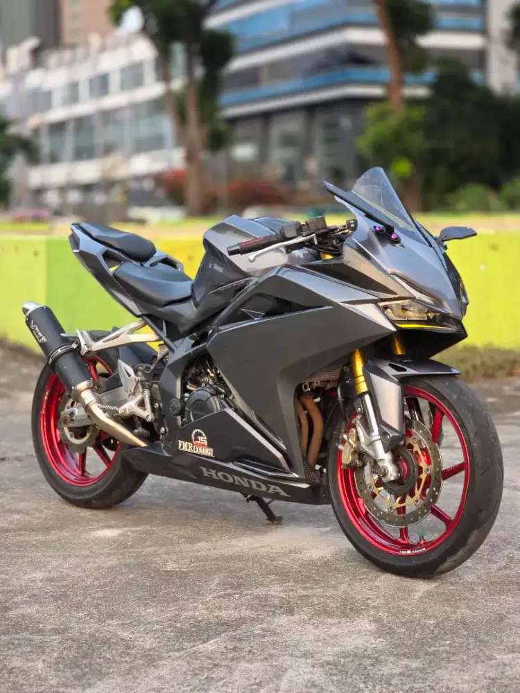 Honda CBR250RR ABS Grey
