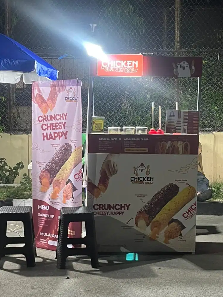 CREW BOOTH MAKANAN CHICKEN CRUNCHY ROLL