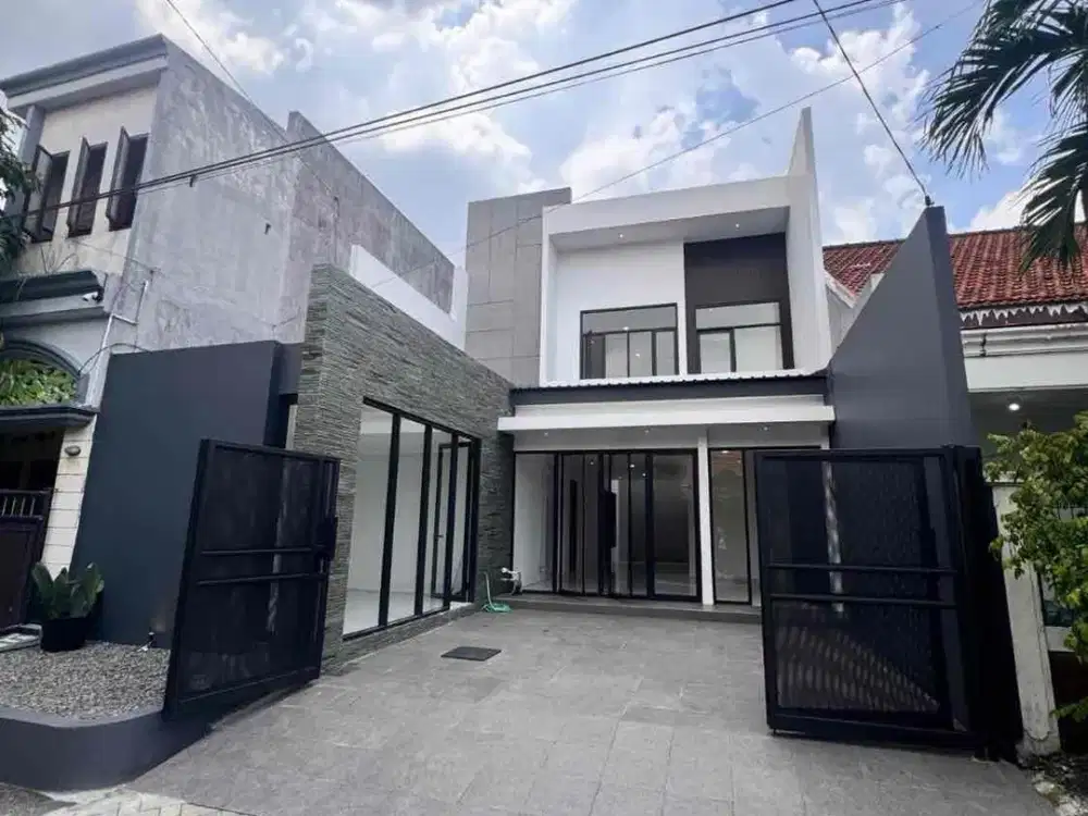 Dijual rumah di bawah Apraisal bank pandugo row jalan 3 mobil