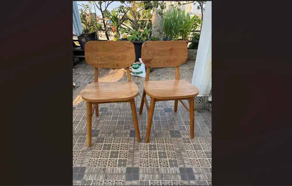 Kursi Makan Kayu Jati Asli Jepara – 100% Baru