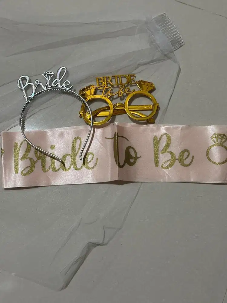 Sash & Veil Bride to Be