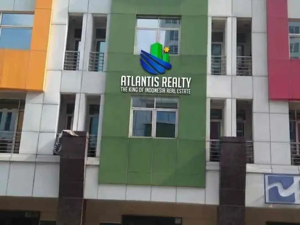 Rare Listing! Ruko Kirana Boutique Office Kelapa Gading, Full Furnished & Siap Pakai.