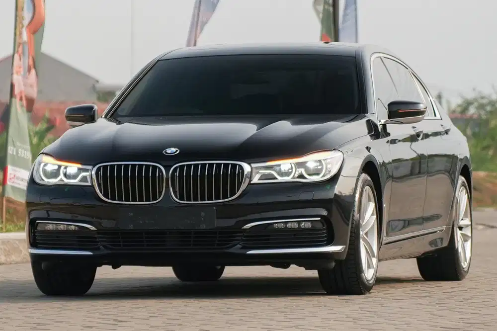 BMW 730Li Luxury 2019 Full Spec! Warranty Black! E350 s450l x5 530i