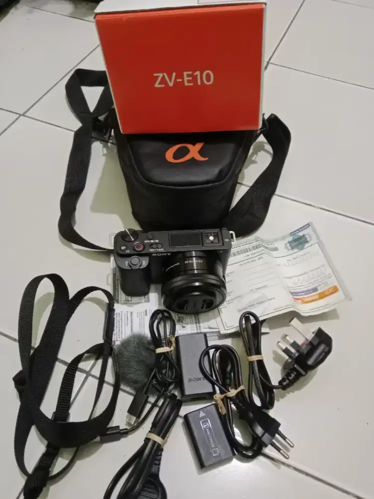 Sony ZV E10 kit fullset like new