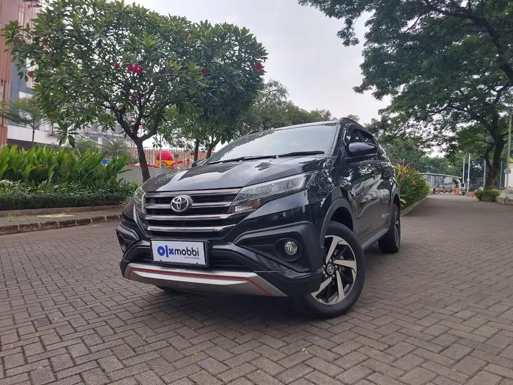 TDP 1 JUTA Toyota Rush 1.5 TRD Sportivo Bensin-AT 2021 Hitam CSRRB