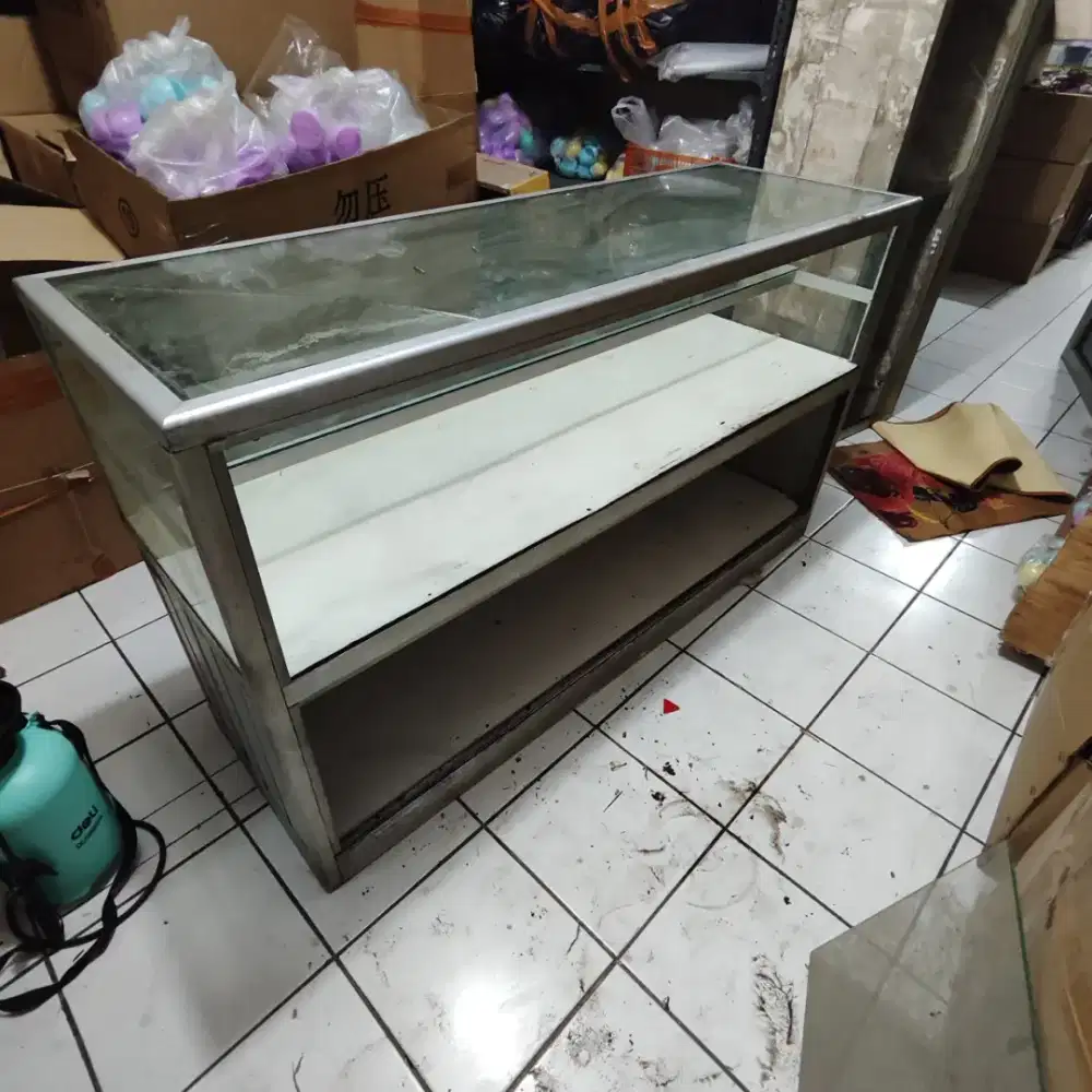 Dijual Etalase 150x50