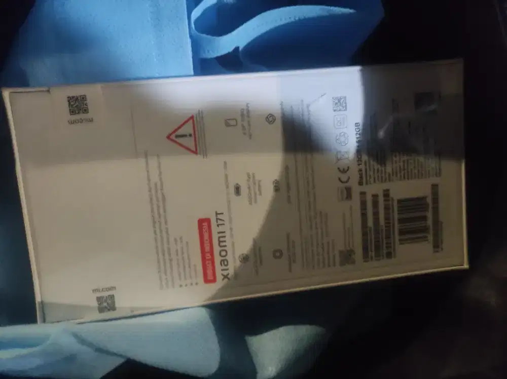 xiaomi 17T masih segel , ram 12/512 !!!