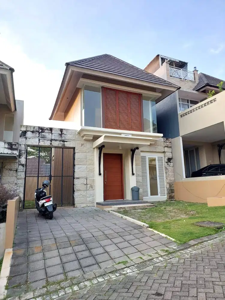Rumah Modern di Lingkungan Elite Citra Grand Mutiara Jalan Wates