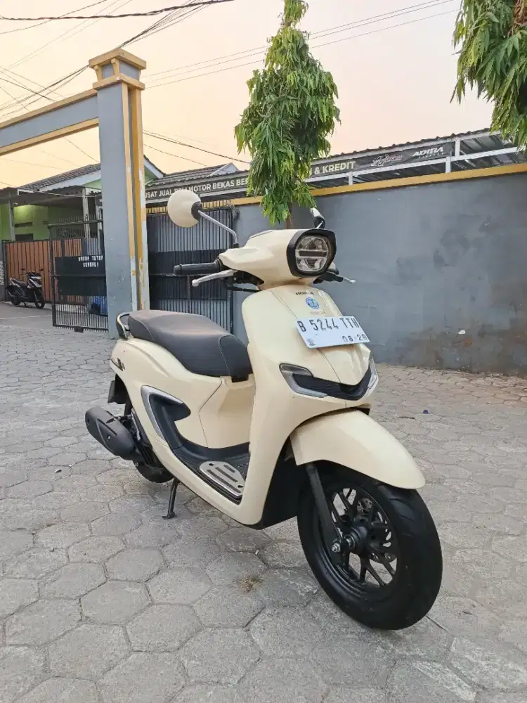 Honda stylo tahun 2024