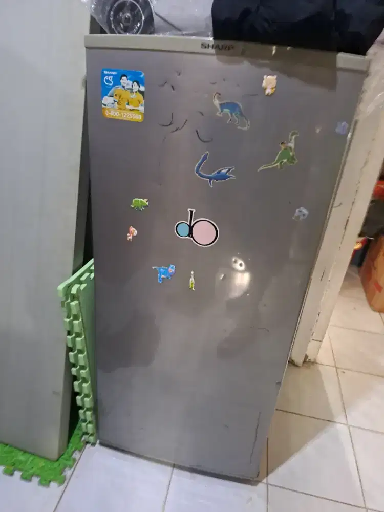 Freezer Sharp dingin siap pakai