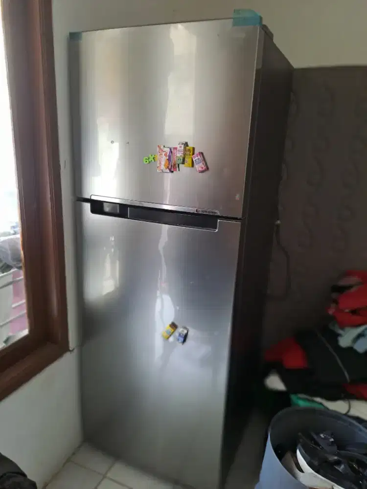 Dijual: Kulkas Samsung 2 Pintu Twin Cooling Plus (Bekas / Second)