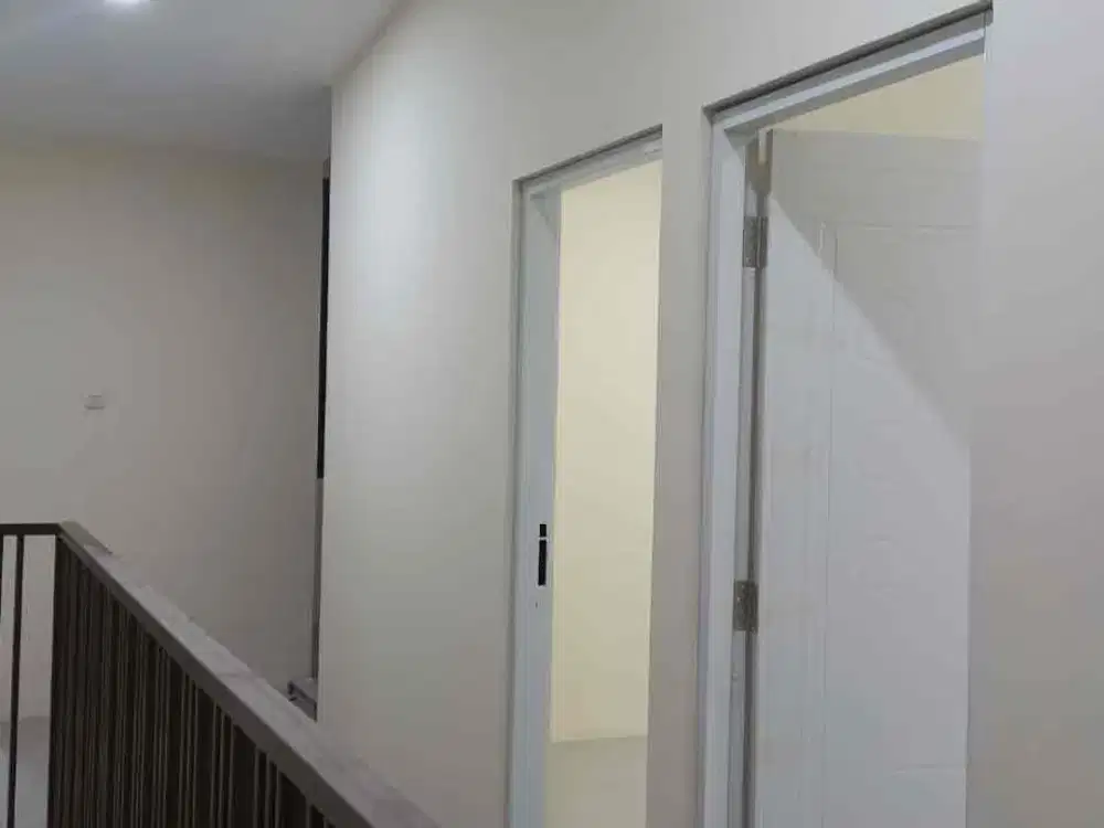 Dijual Rumah Semi Kontrakan di Mangga Besar, Tamansari Jakarta Barat
