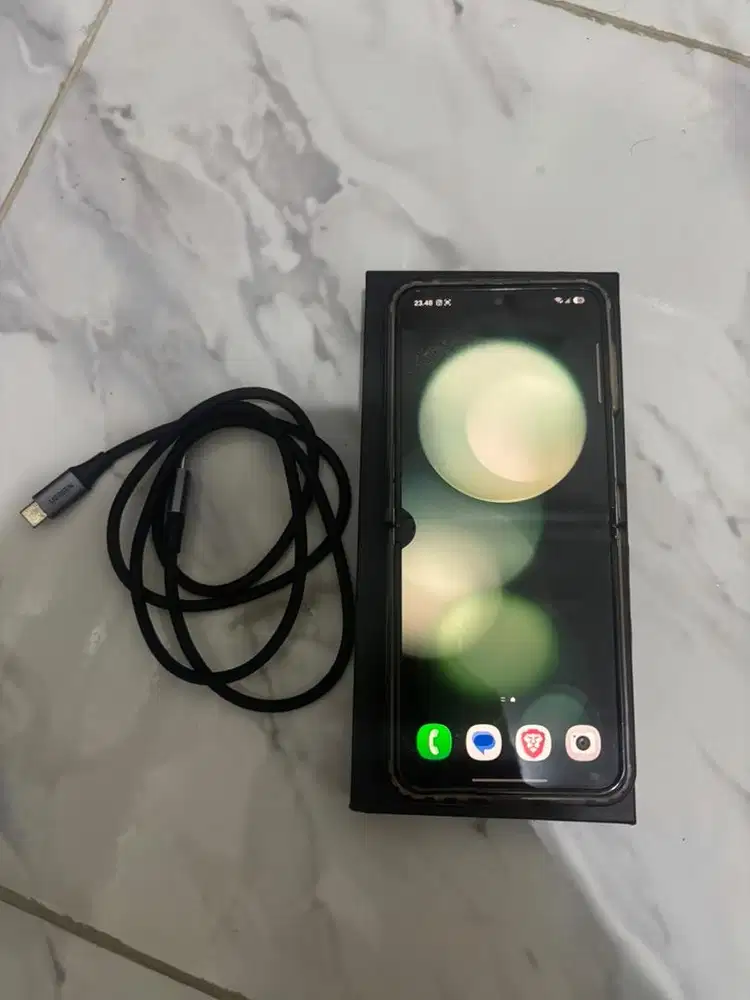 SAMSUNG ZFLIP 5 SEIN