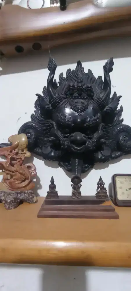 Hiasan dinding kuno