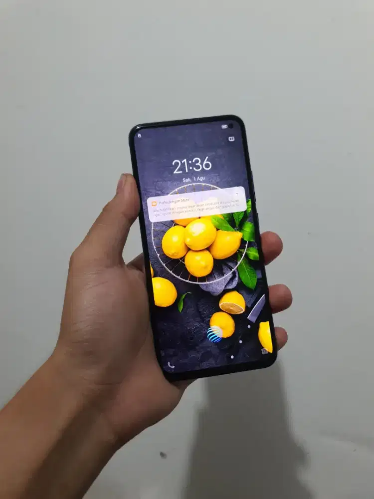 Vivo V19. Ram 8/128