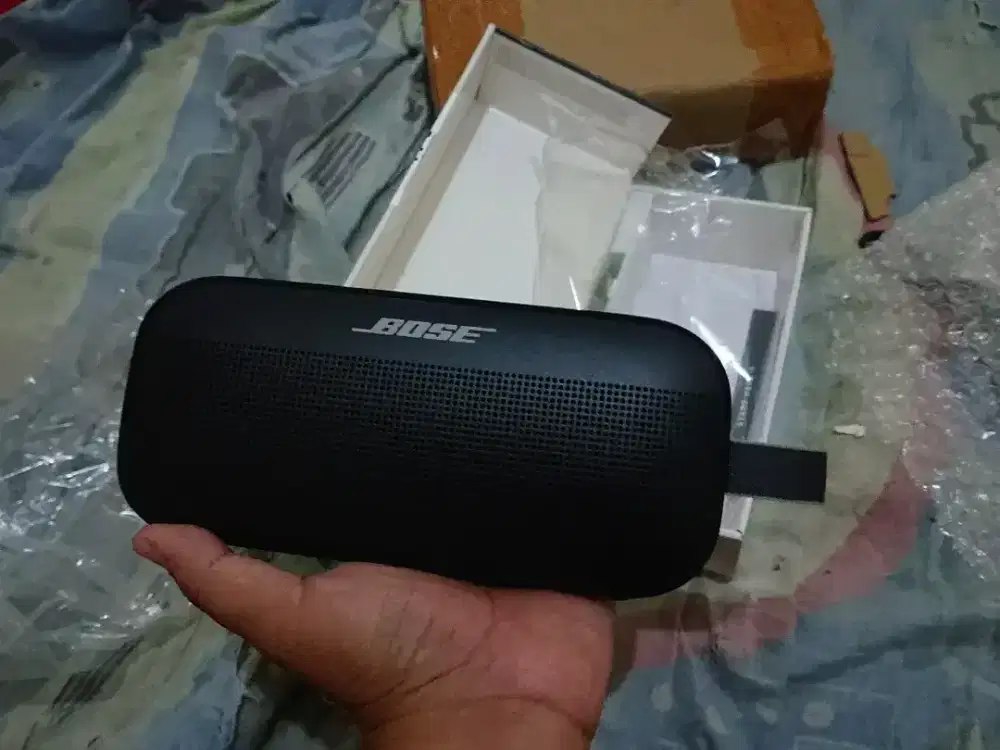 Bose soundlink flex garansi resmi