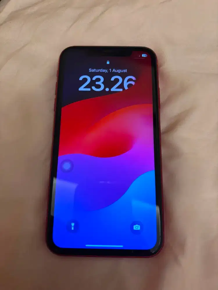 iPhone 11 64GB RED