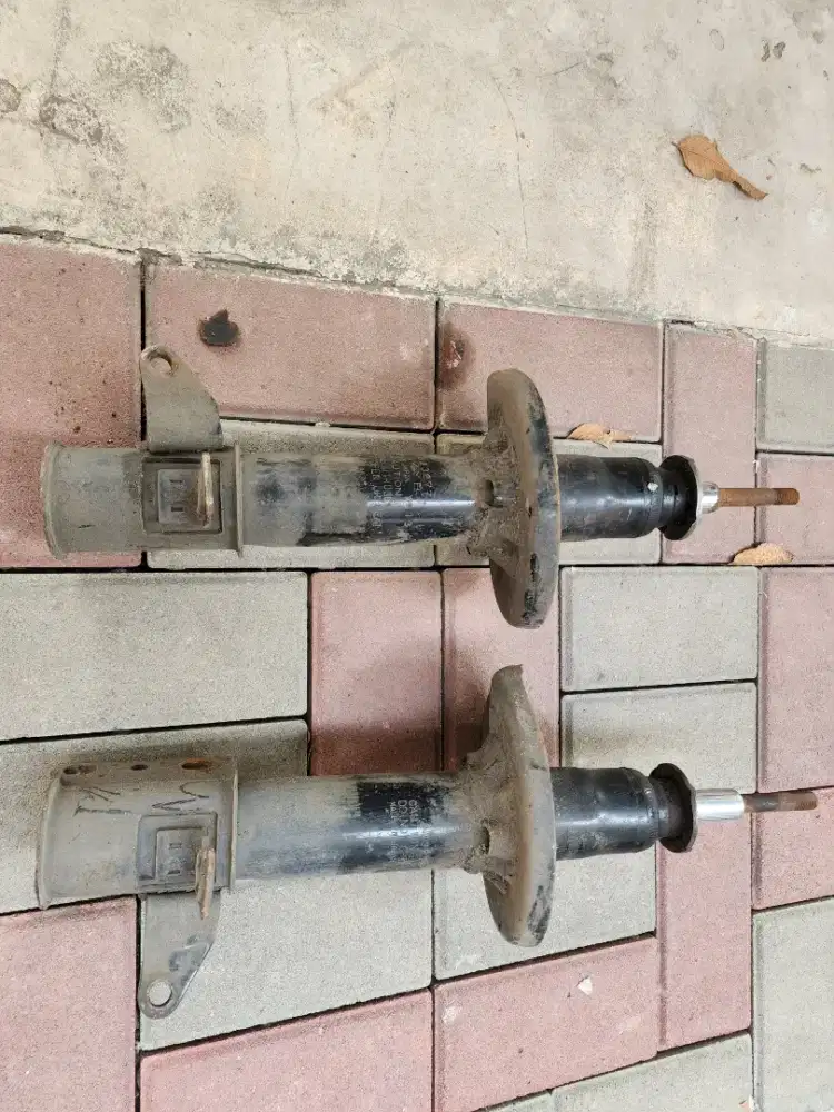 Dijual Shock Breaker Ford Lynx Mazda Familia Shockbreaker