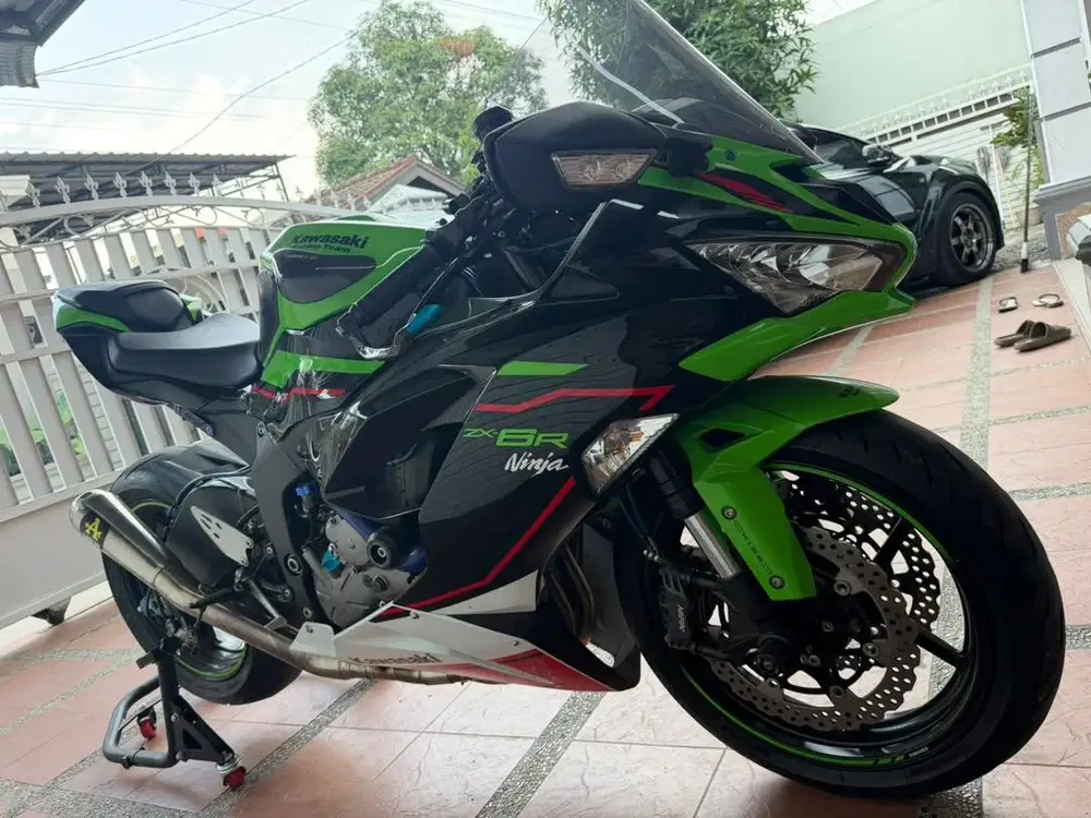Kawasaki ZX6R (2021)