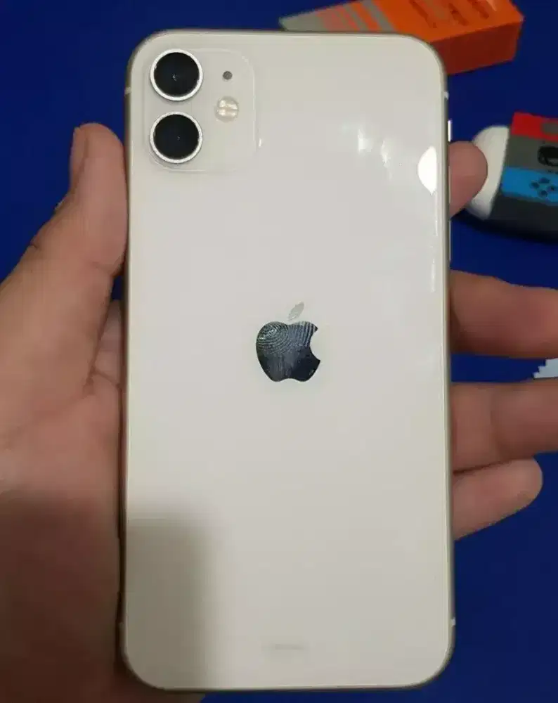Iphone 11 white 256 ibox
