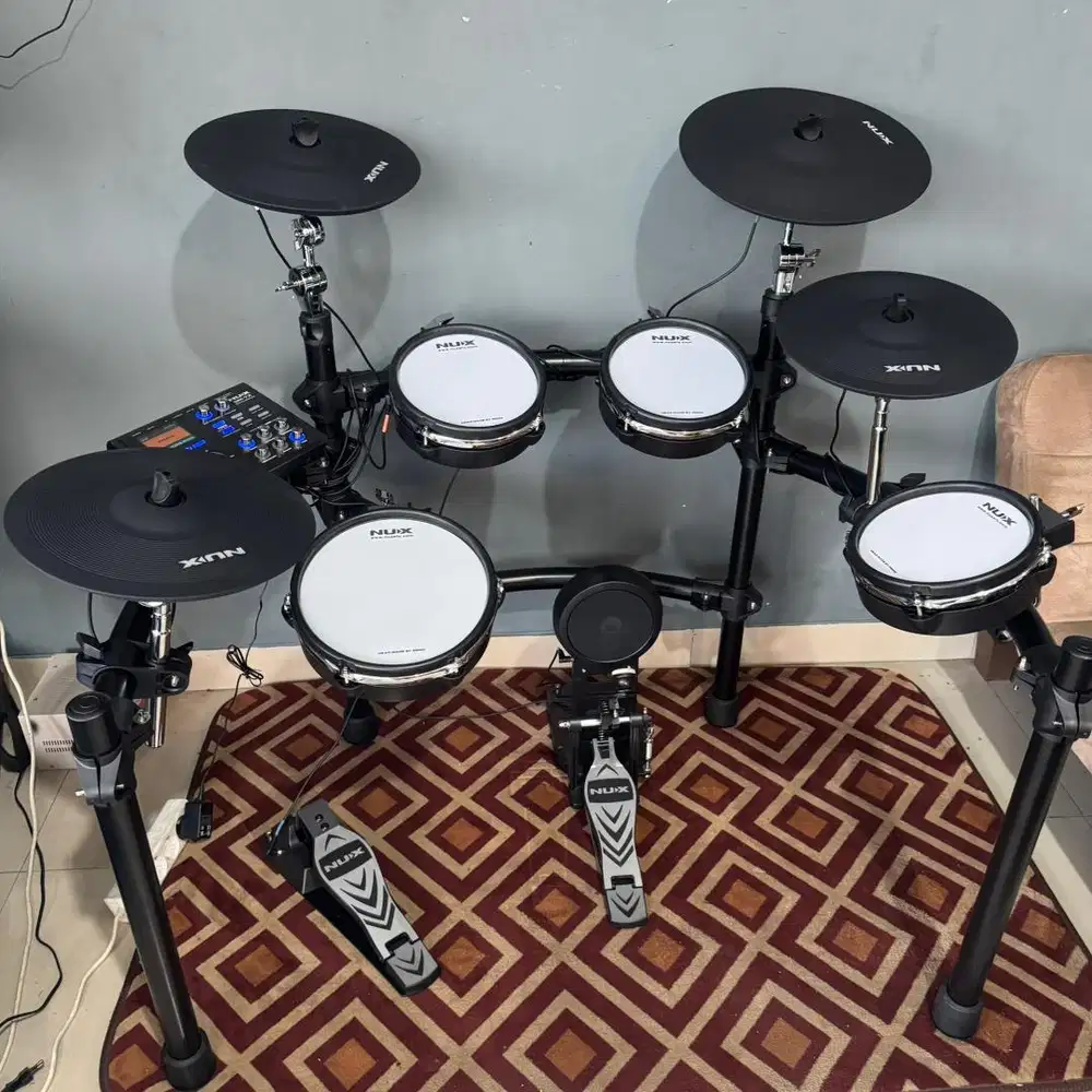 Drum Elektrik NUX DM7X + Drum Throne