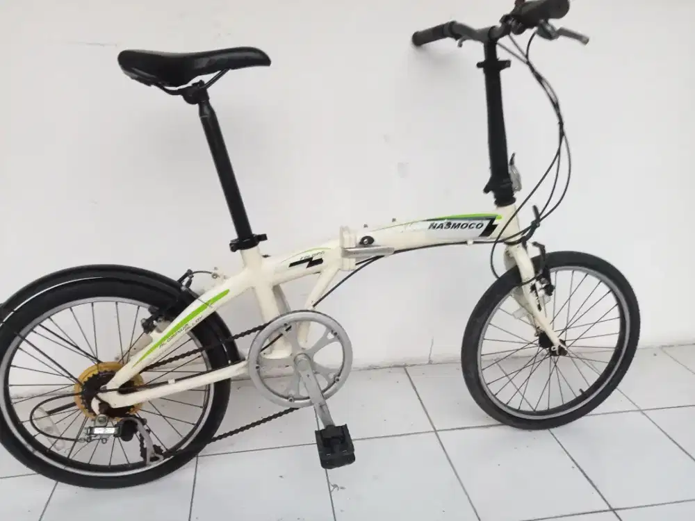 Sepeda lipat (Alloy) 20 Nasmoco pro folding bike bekas normal