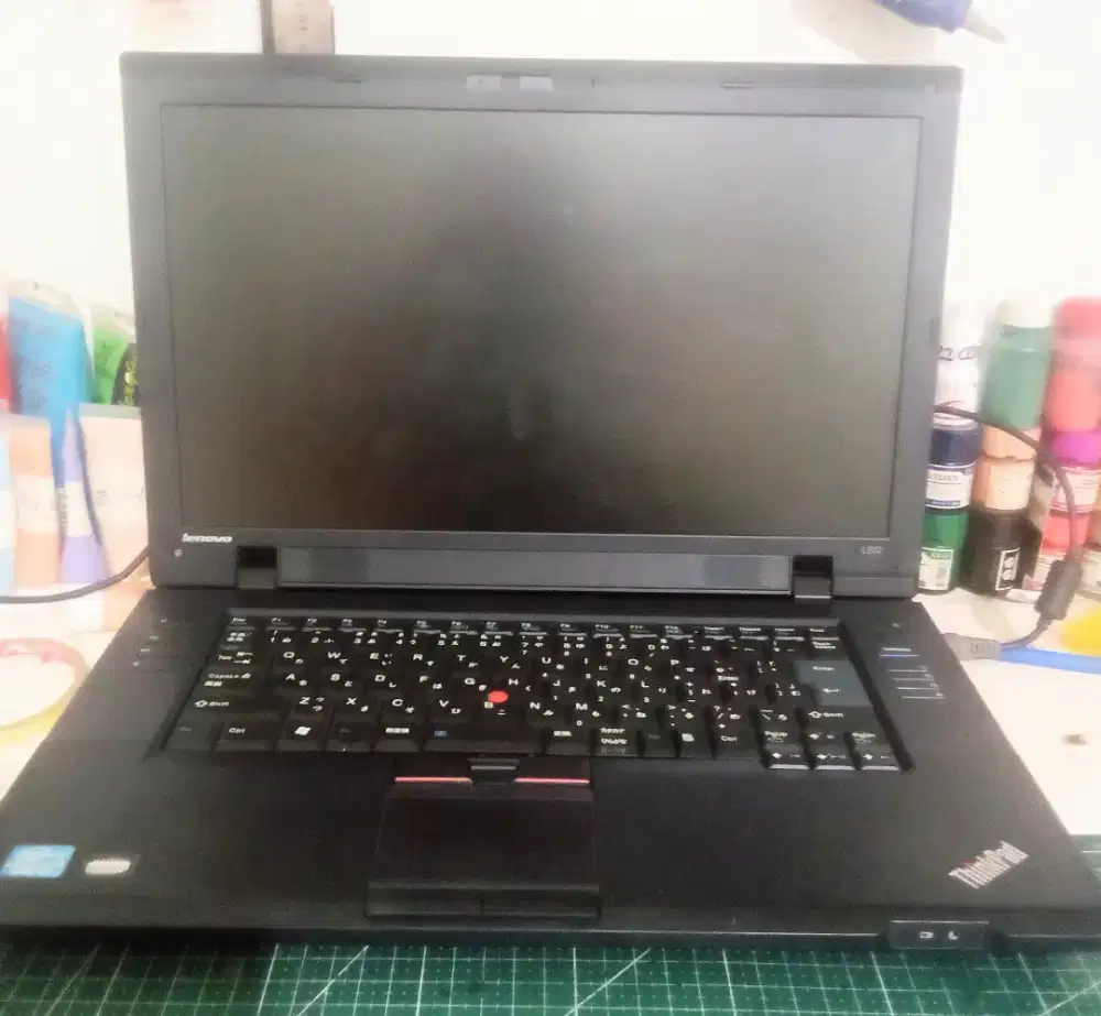 Lenovo ThinkPad L512
Core i5 M460 2.53GHz | RAM 4GB | HDD 320GB
