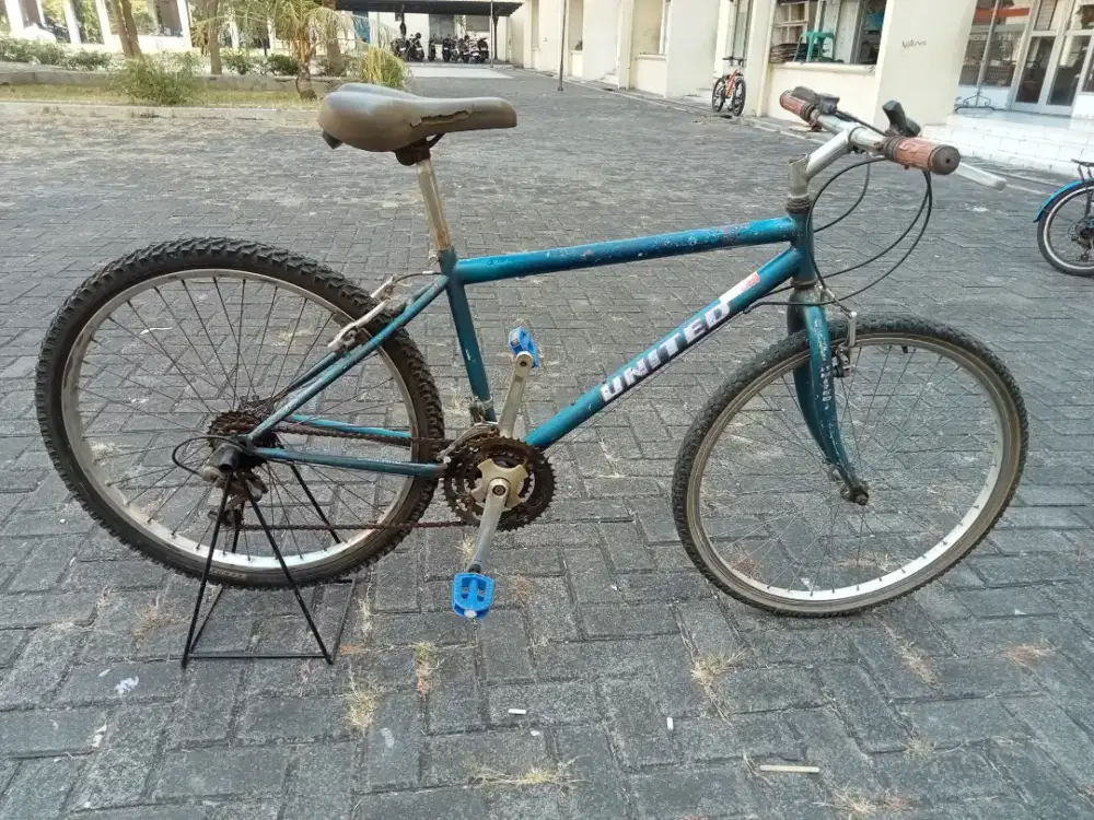 Sepeda kalcer United Dallas 26 sepeda MTB commuter