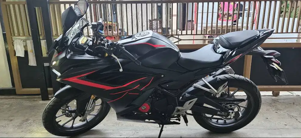 CBR150R Tahun 2022