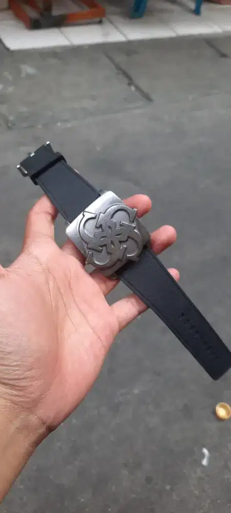 Jam Tangan Pria Guess Armbanduhr Herren Vintage