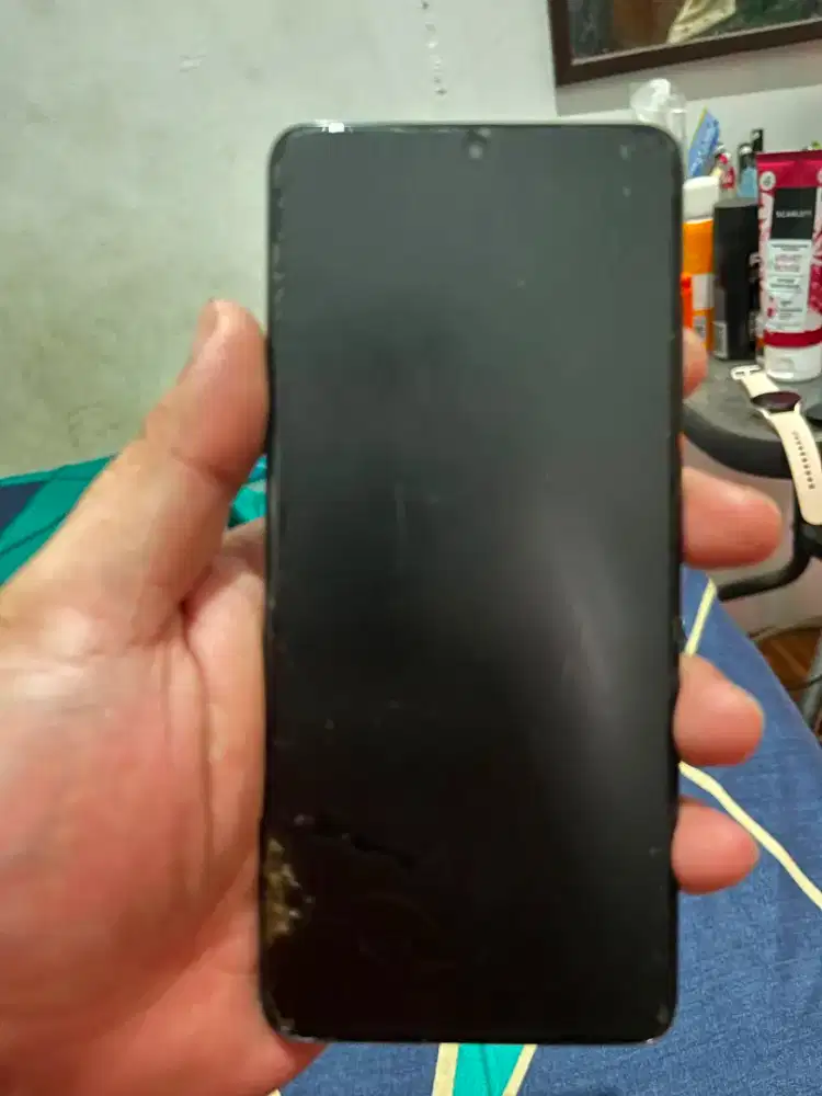 Samsung galaxy s20+ 128gb exynos 990