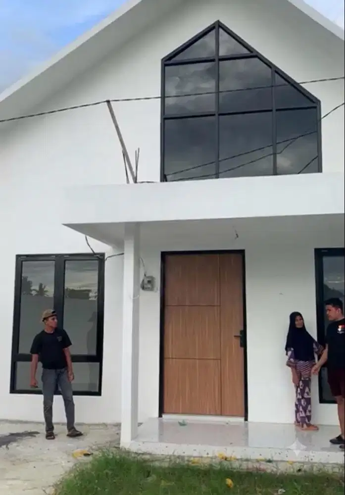 1 unit Rumah + 4 kavling tanah