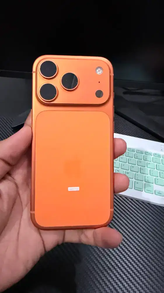 iphone 17 pro 256 orange ibox baru pakai semingguan