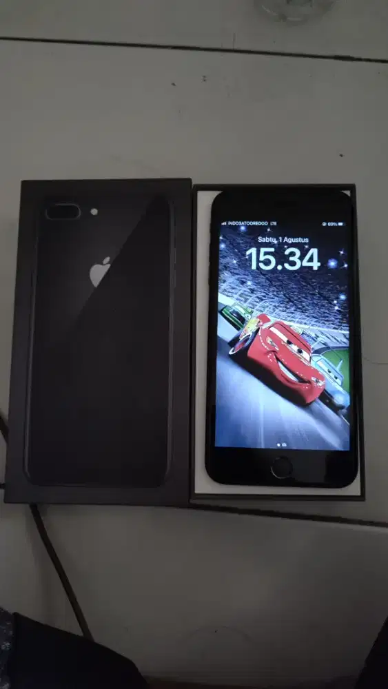 Iphone 8 plus 64gb