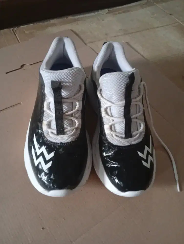 Geoffmax athletica Running shoes