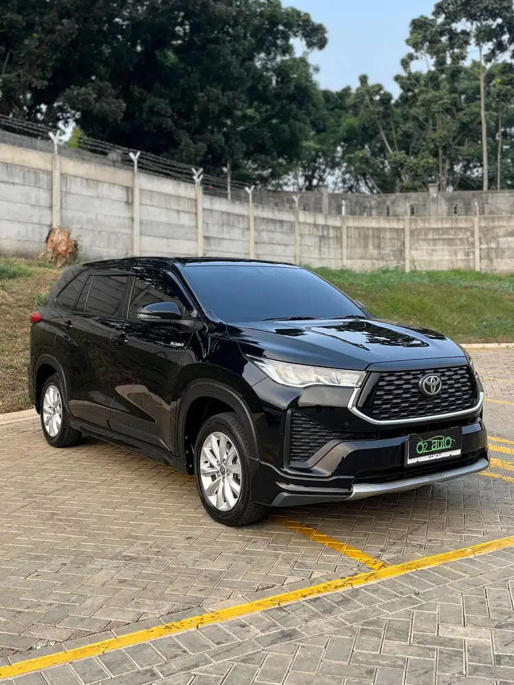Toyota Zenix V Hybrid Modellista 2023