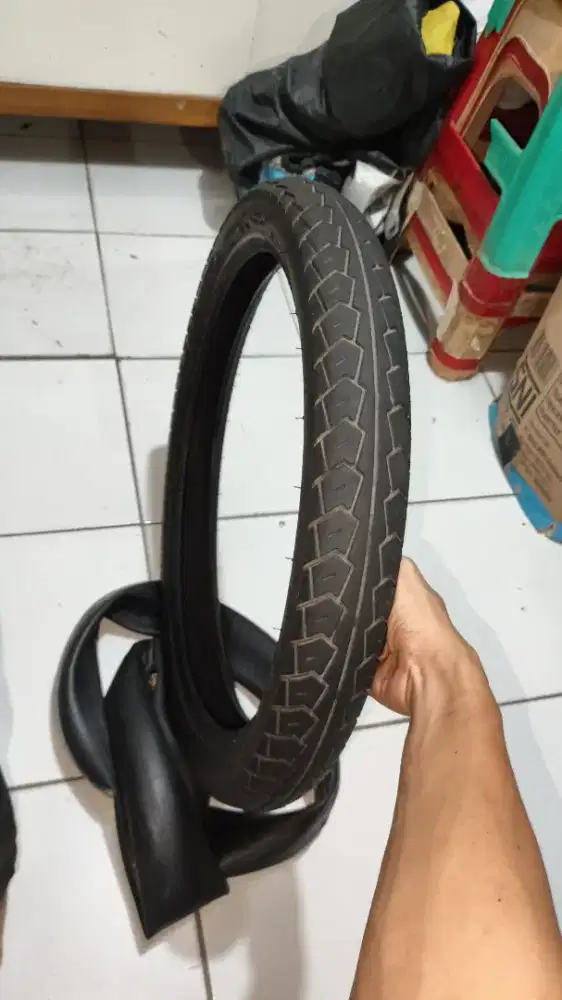Ban Depan IRC Ring 17 copotan + ban dalam