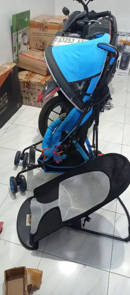 Stroller bouncer baby