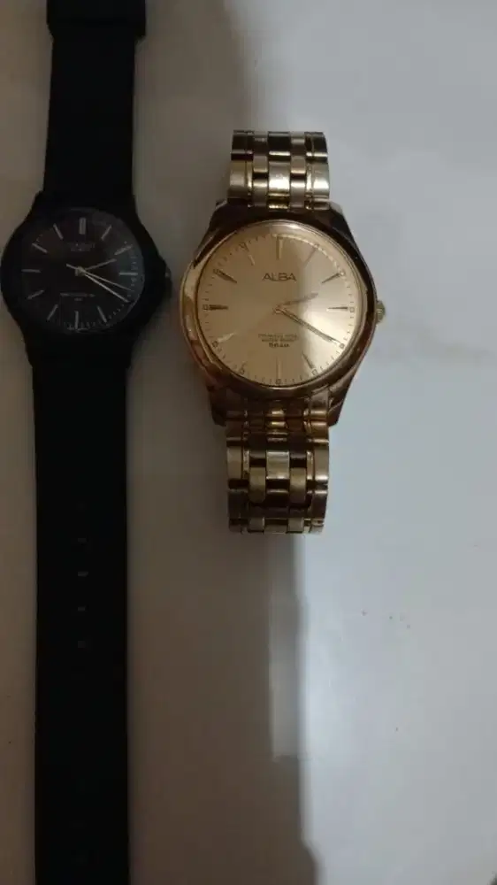 Jam Tangan Second