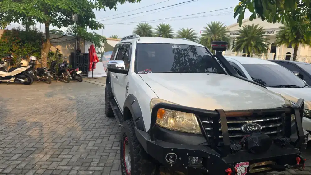 Ford Everest Ful Variasi