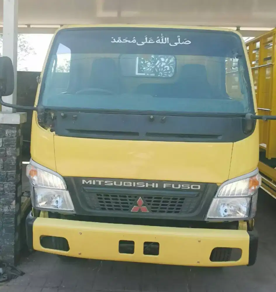 Dijual CEEPAT..  Canter HD Thn 2009. Truk siap KERJA.