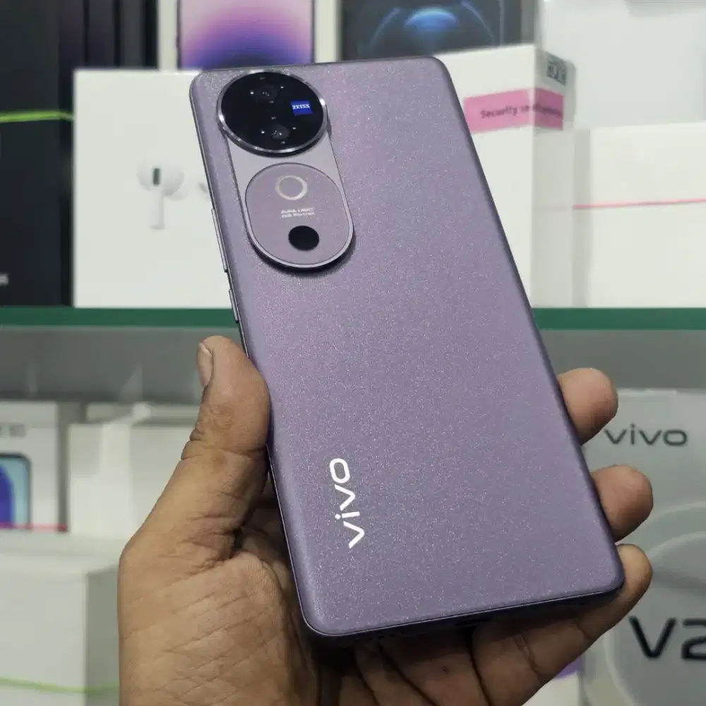 Vivo V40 5g 12/256
