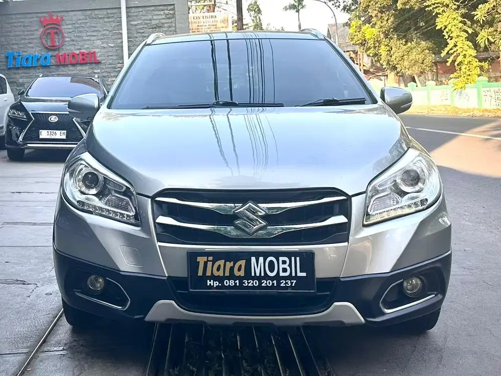 Suzuki SX4 1.5 SCross Automatic Pemakaian Th 2017