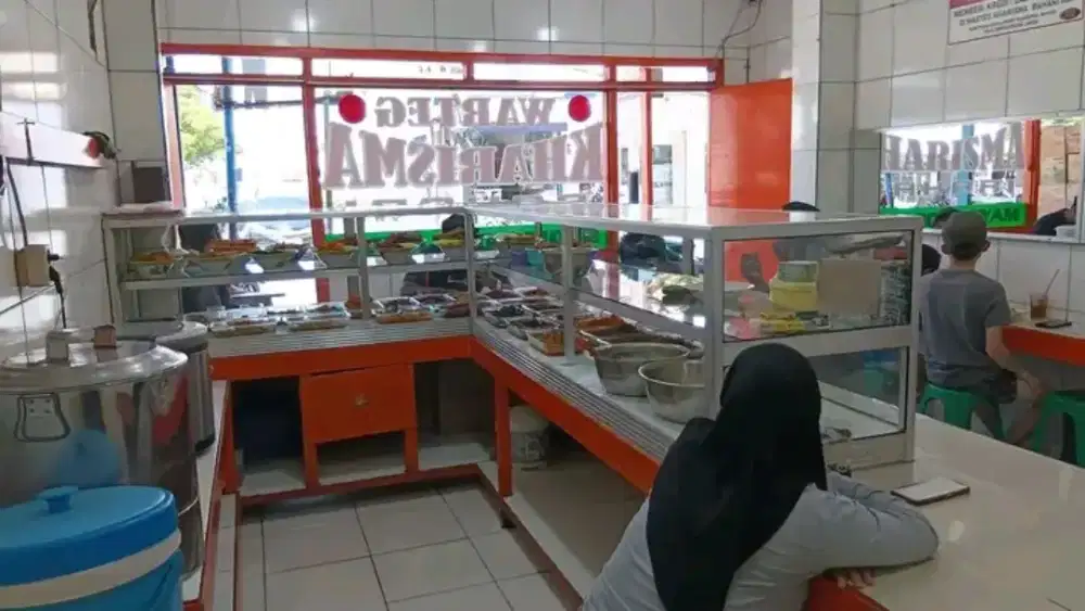 Dibutuhkan karyawan warteg cewek bisa menginap