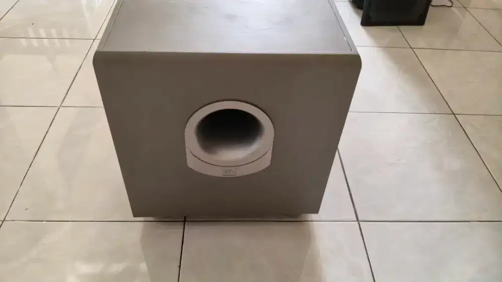 Speaker subwoofer jbl sub 180/230