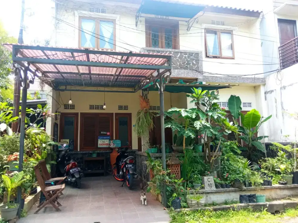 Rumah 2 Lantai Siap Huni di Antapani Bandung Timur