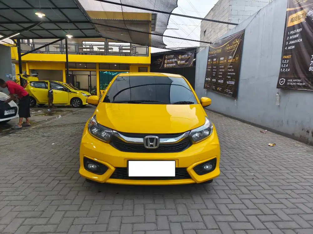 JUAL CEPAT BRIO SATYA E 1.2 CVT 2023