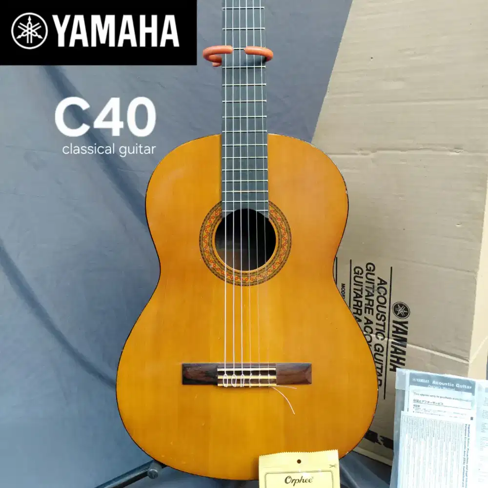 Yamaha C40 Original Gitar Klasik bonus Senar baru Nylon