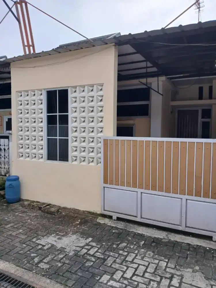 Di jual rumah cluster